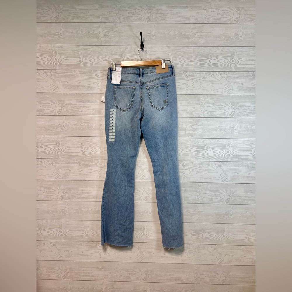 NWT • Seven7 Felicity High Rise Denim Jeans • Slim Flare • Size 4 • Enchanted - Picture 2 of 16